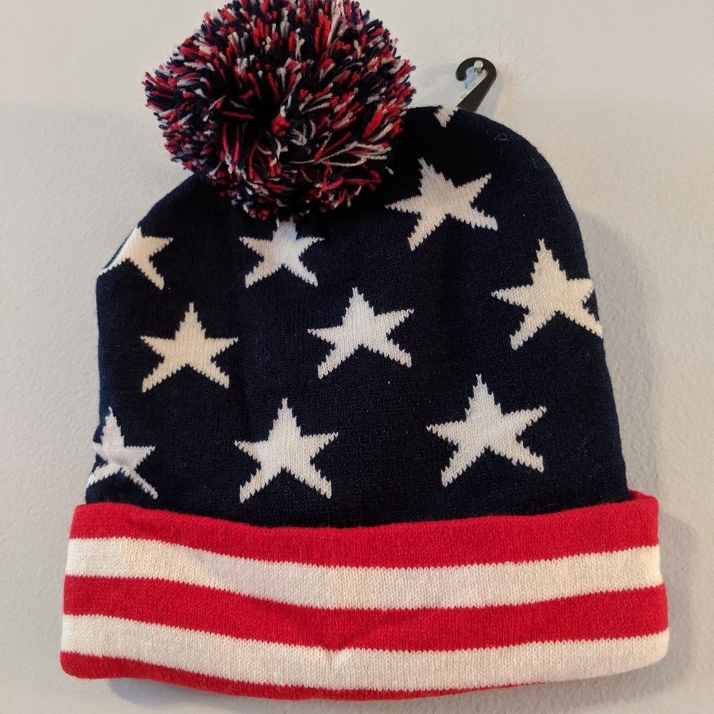 🏅 American Flag Beanie Hat